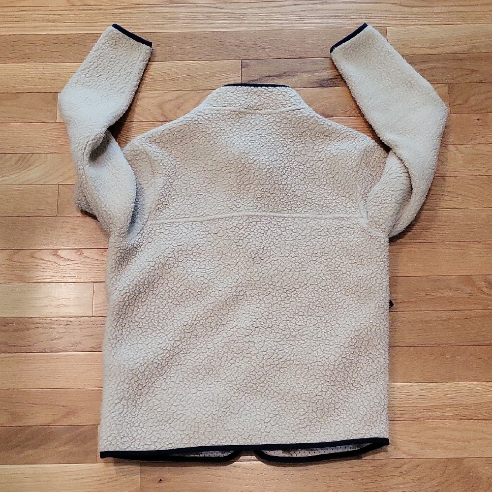 Patagonia Girl's Retro Pile Fleece Jacket in Natural/Navy Size XL/14 - Picture 5 of 10
